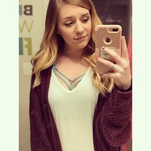 Meet your Posher, Rachel